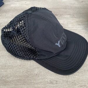 Yeti Performance Hat